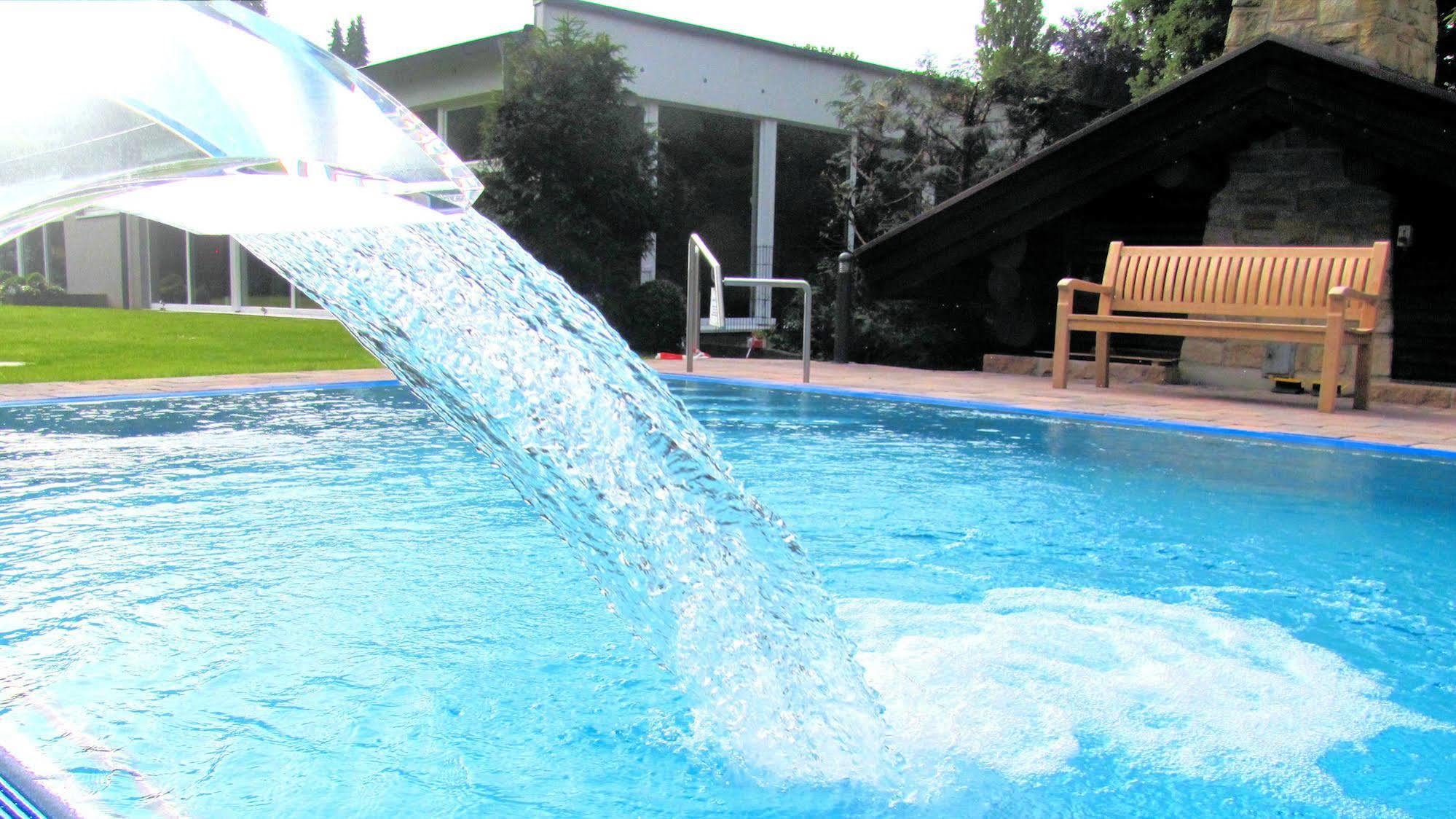 וזל Waldhotel Tannenhaeuschen מראה חיצוני תמונה
