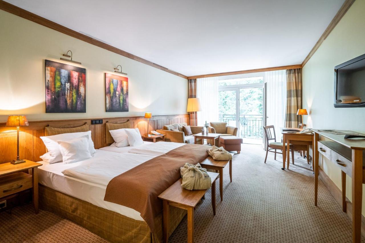 וזל Waldhotel Tannenhaeuschen מראה חיצוני תמונה