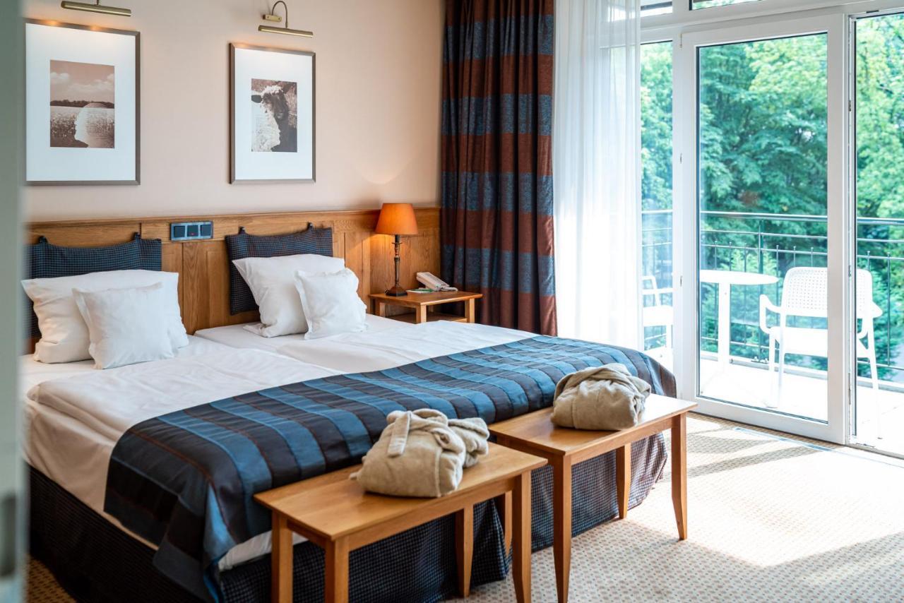 וזל Waldhotel Tannenhaeuschen מראה חיצוני תמונה