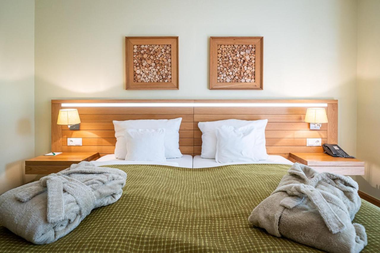 וזל Waldhotel Tannenhaeuschen מראה חיצוני תמונה